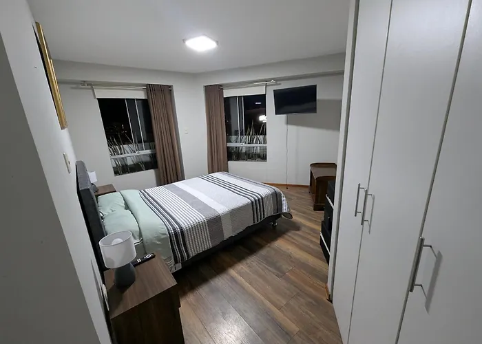 Guernica Apartments